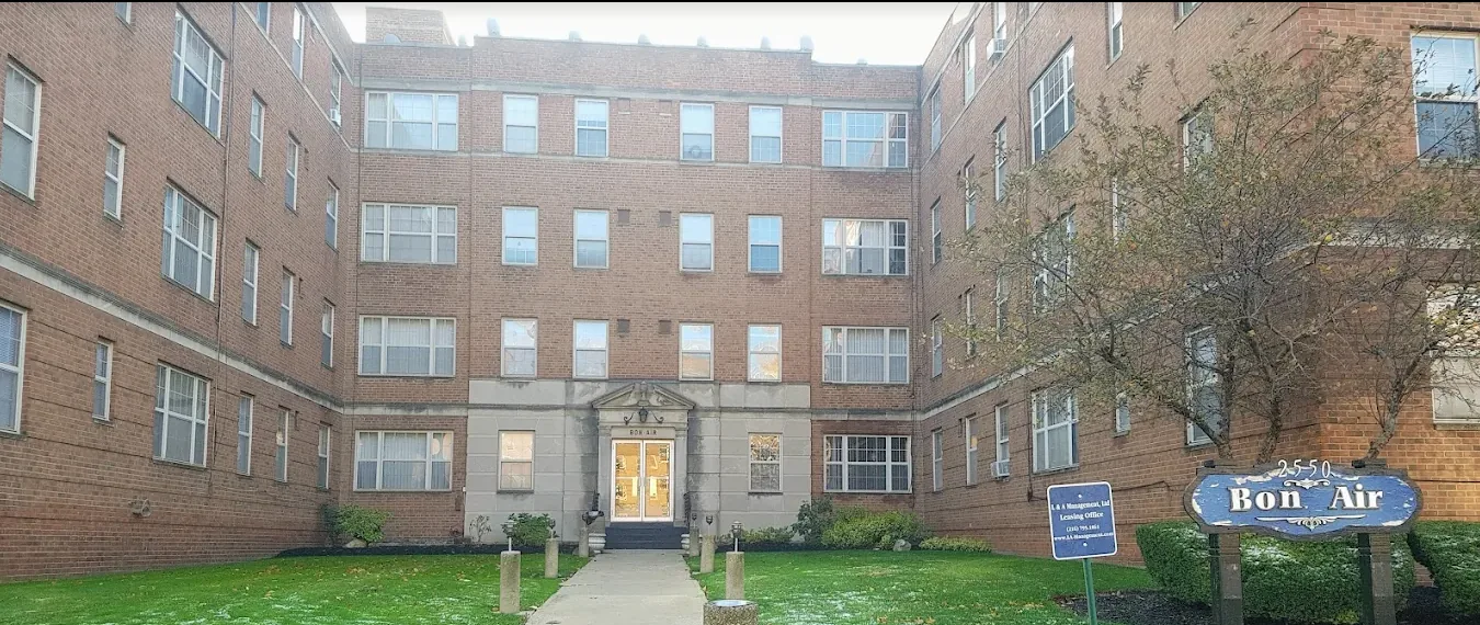 Bon Air Apartments
