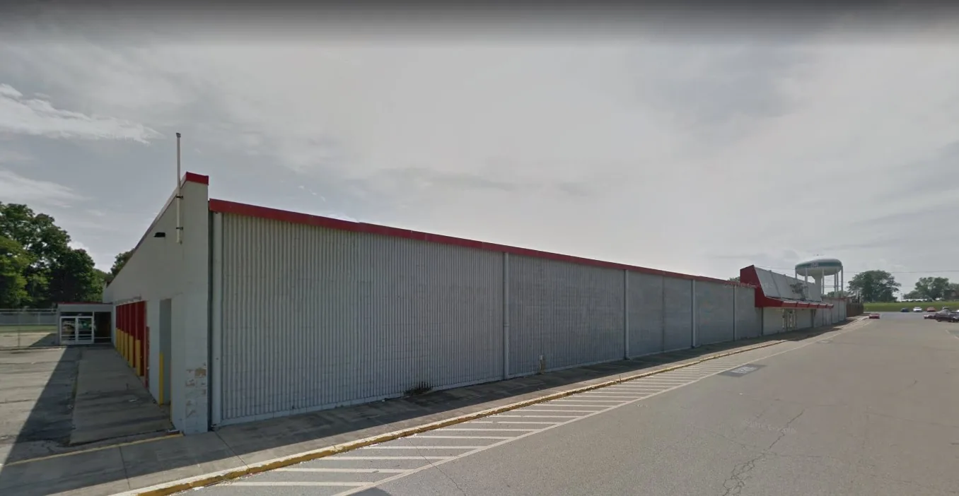Extra Space Storage Property