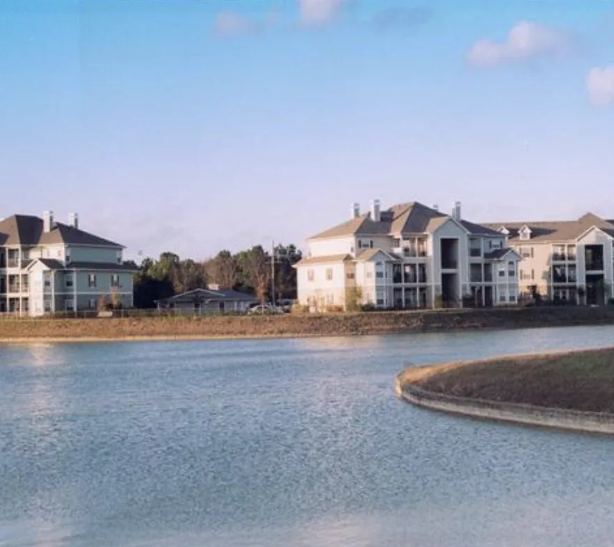 The Reserve by the Lake